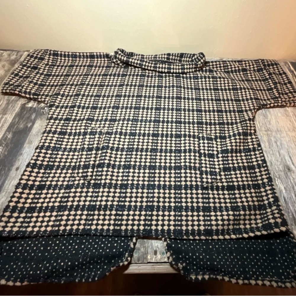 AZZ Trading Inc Short Sleeve Sweater Brown/Black (Measurements in Description)